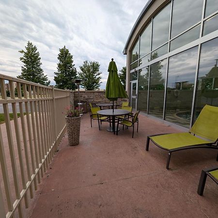 Springhill Suites By Marriott Chicago Waukegan/Gurnee Экстерьер фото