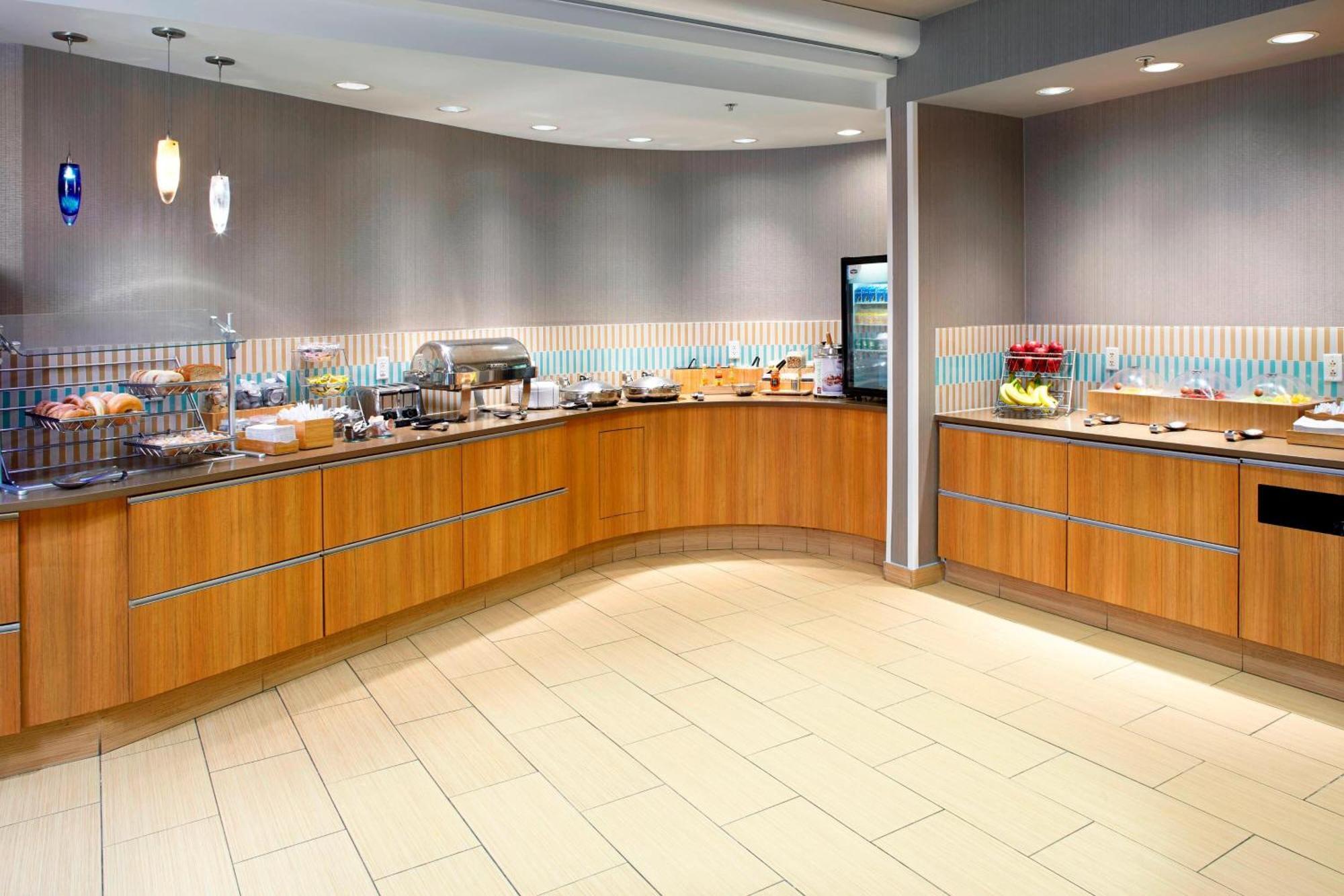 Springhill Suites By Marriott Chicago Waukegan/Gurnee Экстерьер фото
