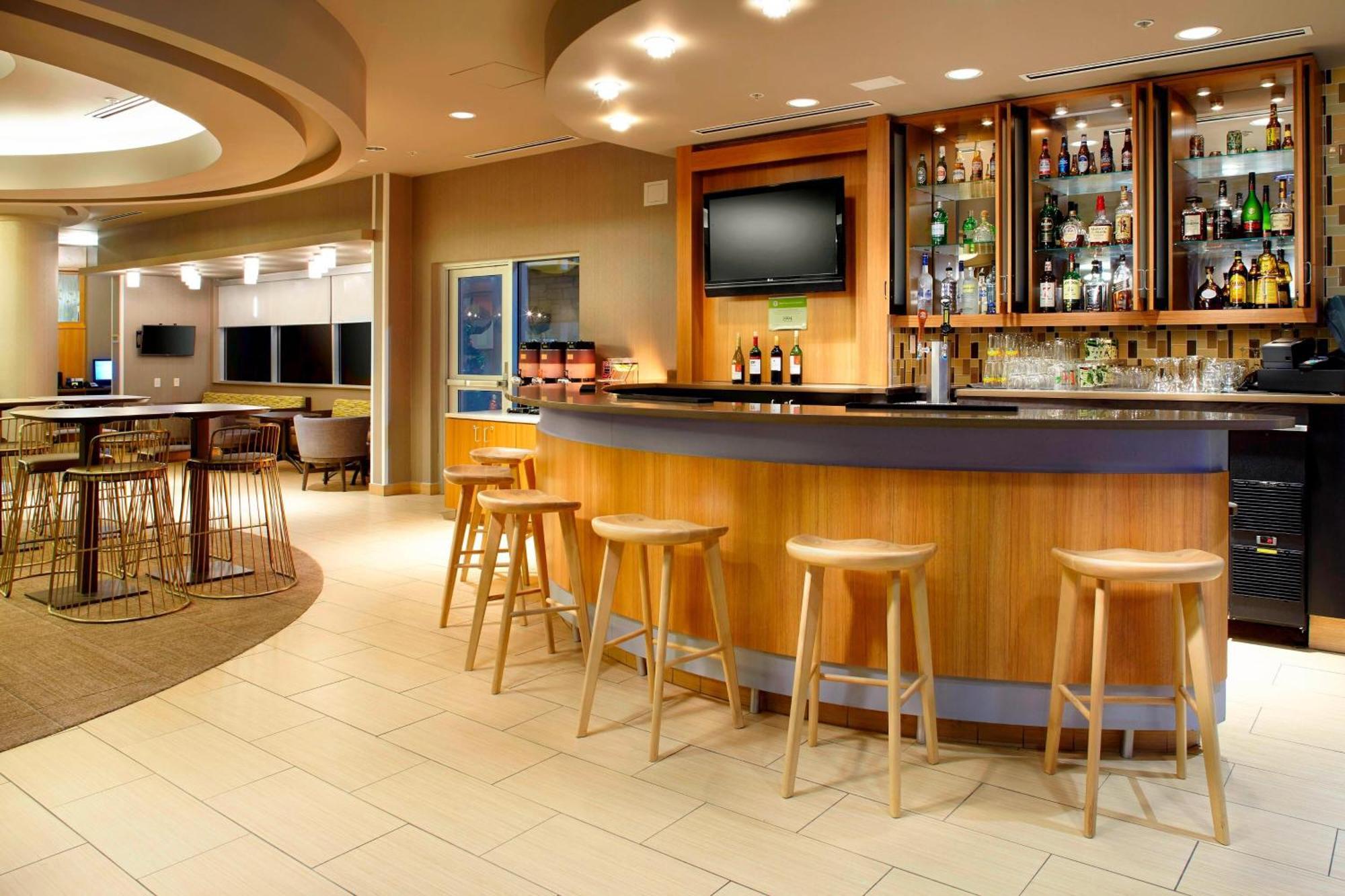 Springhill Suites By Marriott Chicago Waukegan/Gurnee Экстерьер фото